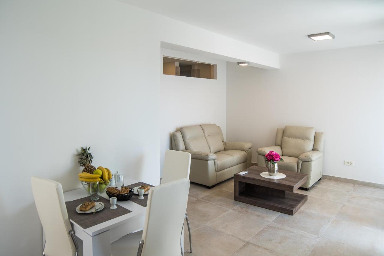 Elsa Apartments Целина Экстерьер фото